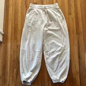 Lululemon cream sweatpants with tapered ankle